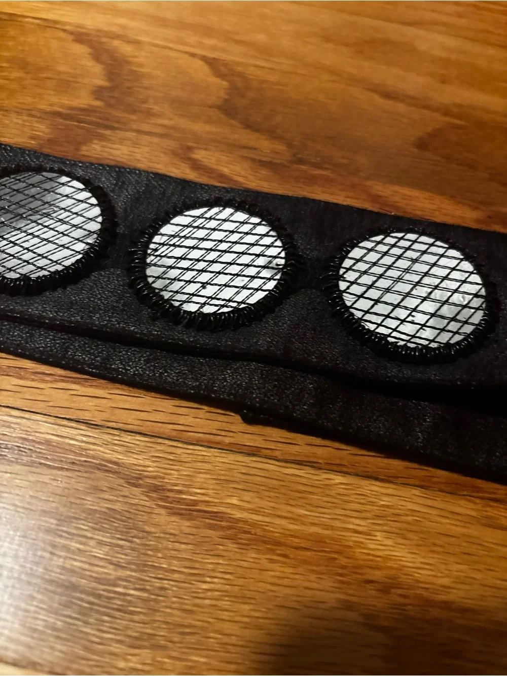 Black & grey belt Silver Mirror Discs